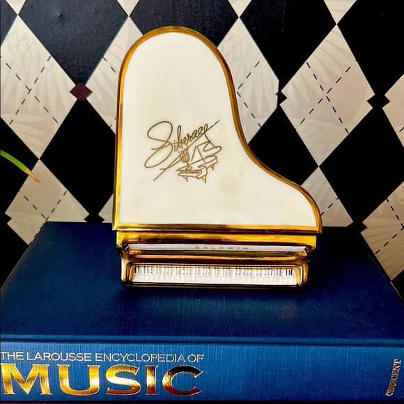 Music Box Liberace Piano | Porcelain | Rare | Luxury RARE Vintage | Collectible - Picture 17 of 17